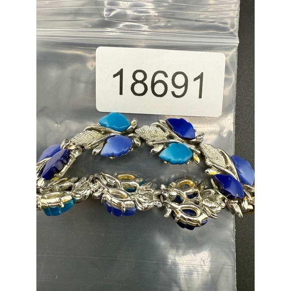Vintage Silver Tone Bracelet Thermoset Blue Leaf 7.5" - Picture 8 of 8